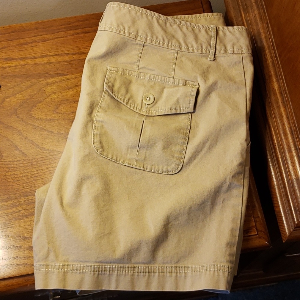 Khaki shorts